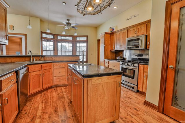 6279 E 450 N, Leesburg, IN 46538