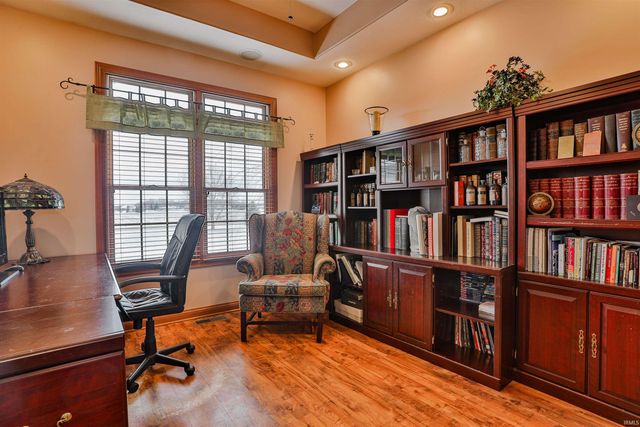 6279 E 450 N, Leesburg, IN 46538