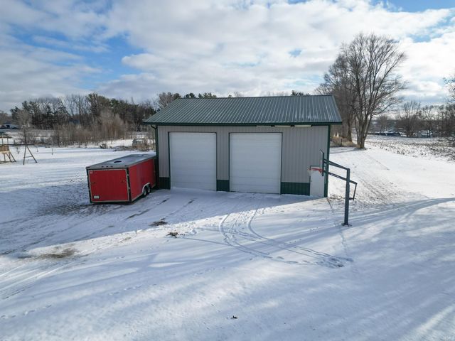 6279 E 450 N, Leesburg, IN 46538