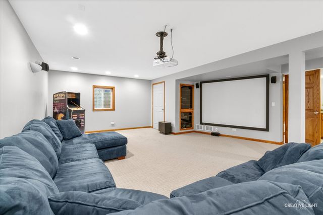 1324 Jane Avenue, Naperville, IL 60540
