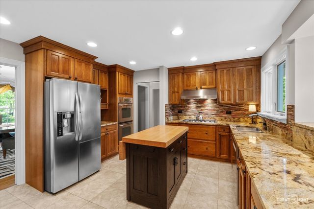 1324 Jane Avenue, Naperville, IL 60540