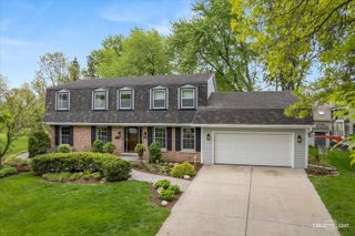1324 Jane Avenue, Naperville, IL 60540