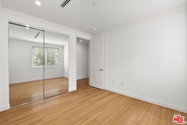 1283 Havenhurst Drive 306, West Hollywood, CA 90046