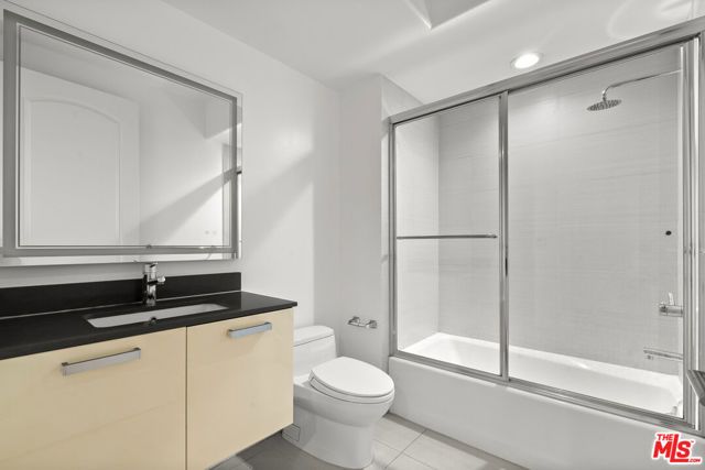 1283 Havenhurst Drive 306, West Hollywood, CA 90046