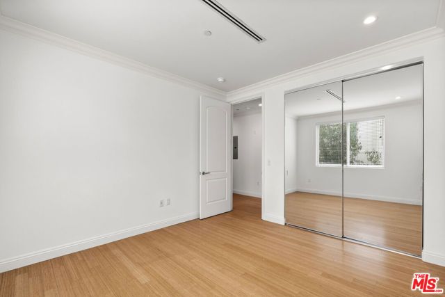 1283 Havenhurst Drive 306, West Hollywood, CA 90046
