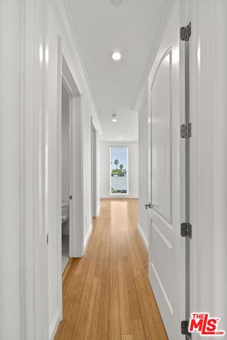 1283 Havenhurst Drive 306, West Hollywood, CA 90046