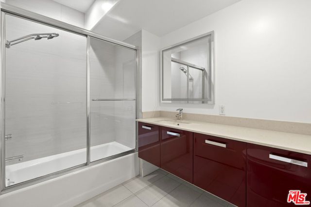 1283 Havenhurst Drive 306, West Hollywood, CA 90046