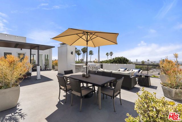 1283 Havenhurst Drive 306, West Hollywood, CA 90046