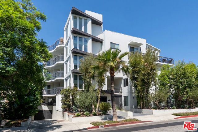 1283 Havenhurst Drive 306, West Hollywood, CA 90046