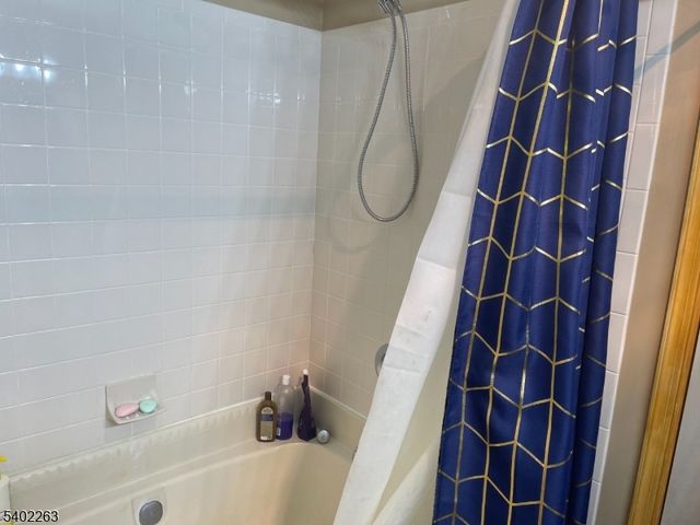 317 Steeplechase Ct, Deptford Twp., NJ 08096