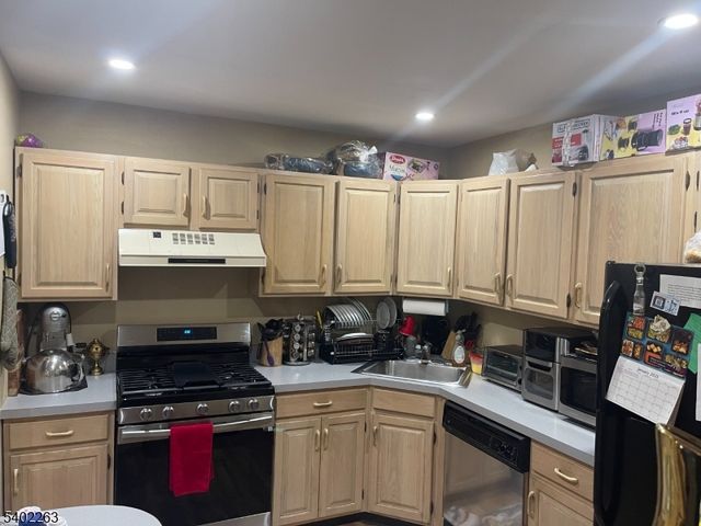 317 Steeplechase Ct, Deptford Twp., NJ 08096