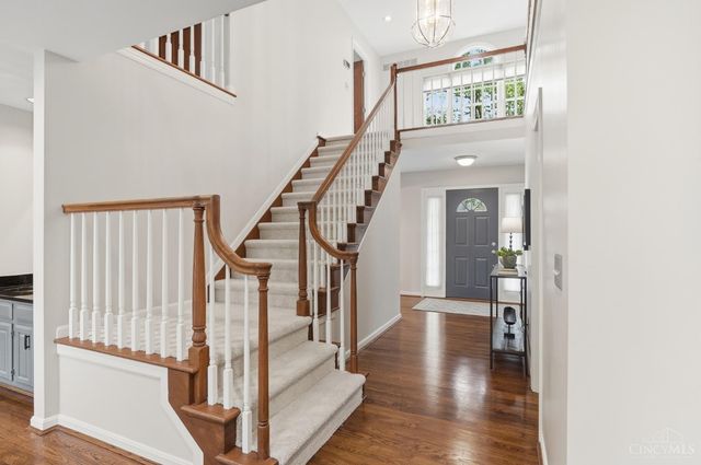 125 Pheasantlake Drive, Loveland, OH 45140