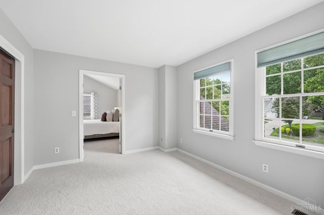 125 Pheasantlake Drive, Loveland, OH 45140