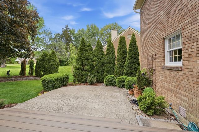 125 Pheasantlake Drive, Loveland, OH 45140