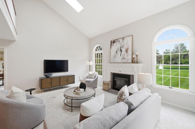 125 Pheasantlake Drive, Loveland, OH 45140