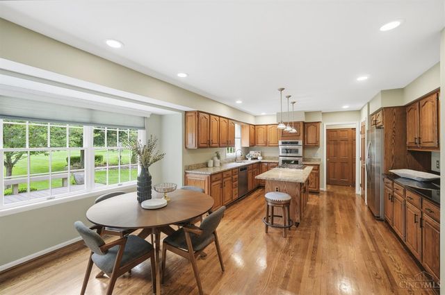 125 Pheasantlake Drive, Loveland, OH 45140