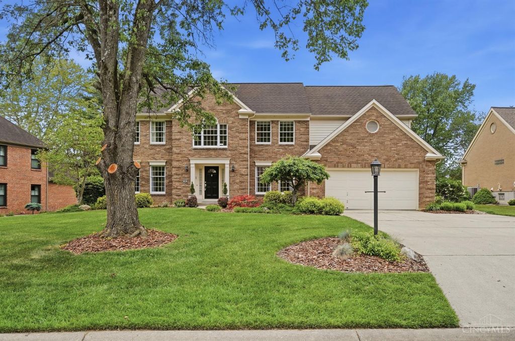 125 Pheasantlake Drive, Loveland, OH 45140