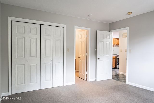 504 Fairway Court, Southern Pines, NC 28387