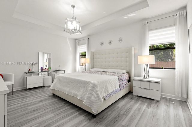 2642 SE 3rd St, Homestead, FL 33033