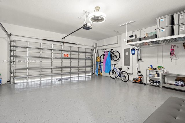 2642 SE 3rd St, Homestead, FL 33033