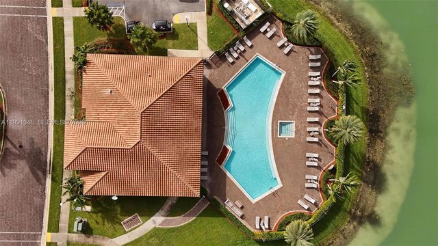 2642 SE 3rd St, Homestead, FL 33033