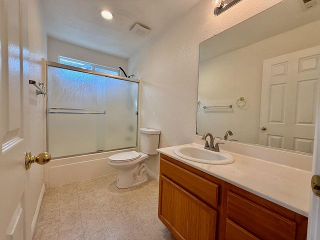 5837 Jeremy Way, Stockton, CA 95212