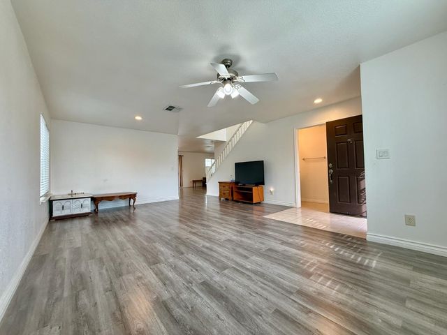 5837 Jeremy Way, Stockton, CA 95212