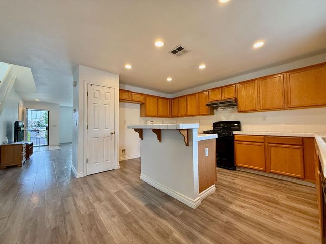5837 Jeremy Way, Stockton, CA 95212