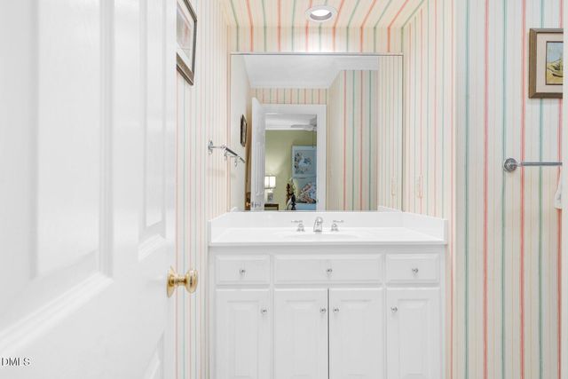 108 Cobblestone Court, Rocky Mount, NC 27804