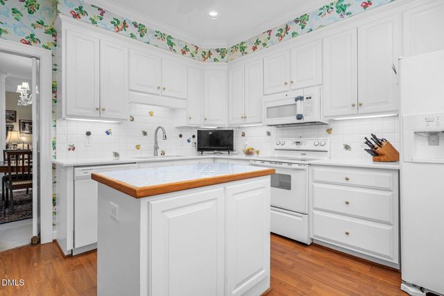 108 Cobblestone Court, Rocky Mount, NC 27804