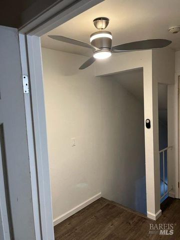 1493 Parkway Dr, Rohnert Park, CA 94928