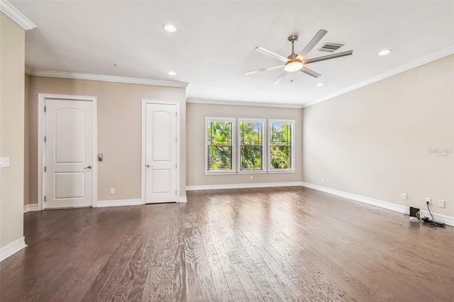 622 S MATANZAS AVENUE, Tampa, FL 33609