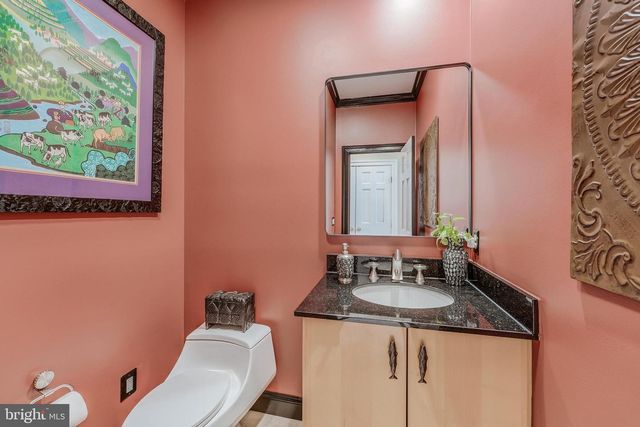 9327 SPRINKLEWOOD LN, Potomac, MD 20854