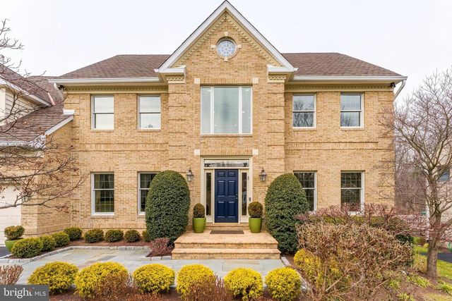 9327 SPRINKLEWOOD LN, Potomac, MD 20854