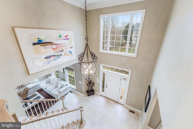 9327 SPRINKLEWOOD LN, Potomac, MD 20854