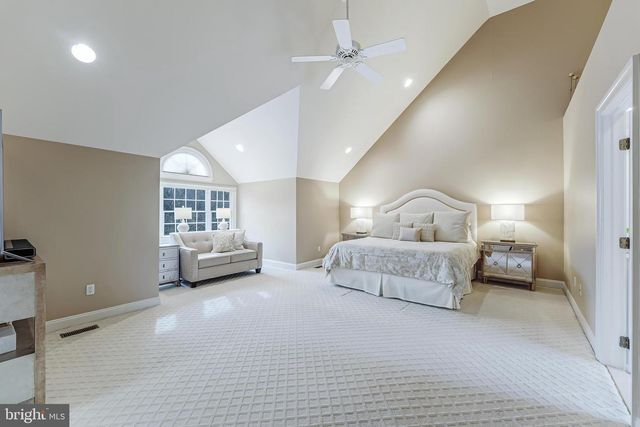 9327 SPRINKLEWOOD LN, Potomac, MD 20854