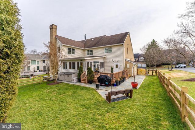 9327 SPRINKLEWOOD LN, Potomac, MD 20854