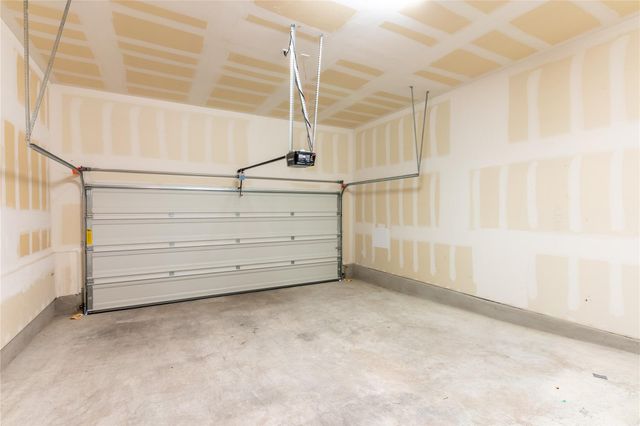 605 W South ST 321, Leander, TX 78641