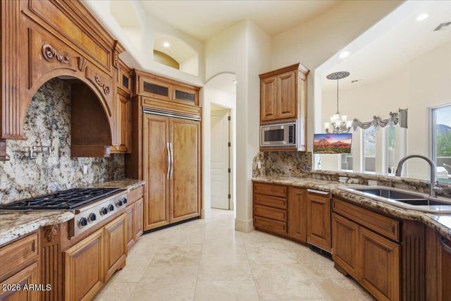 11465 E CHAMA Road, Scottsdale, AZ 85255