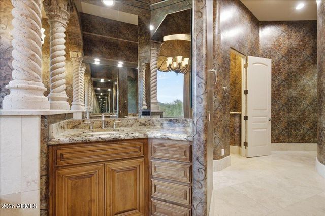 11465 E CHAMA Road, Scottsdale, AZ 85255