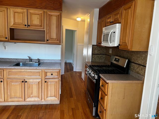 243 Henry Avenue, Stratford, CT 06614