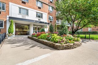 39-65 52nd Street 7S, Woodside, NY 11377