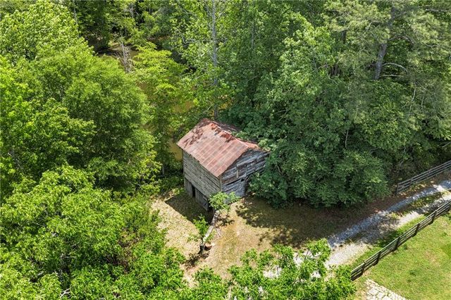 12345 Etris Road, Roswell, GA 30075
