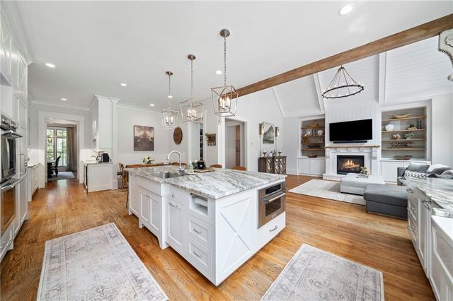 12345 Etris Road, Roswell, GA 30075