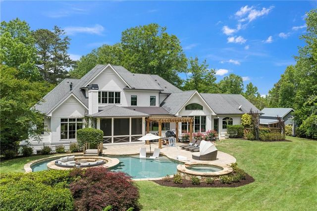 12345 Etris Road, Roswell, GA 30075