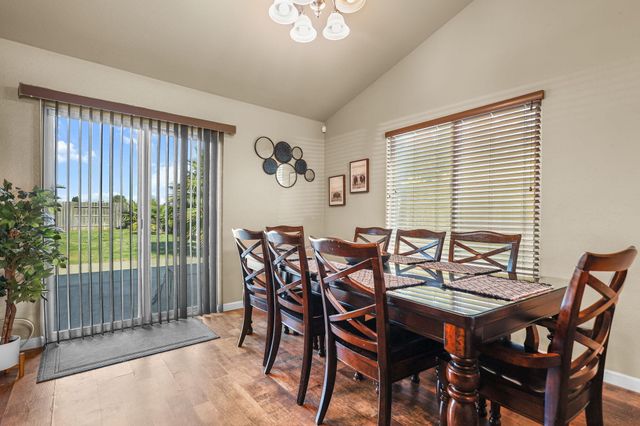 2606 Sapphire Lane, Anderson, CA 96007