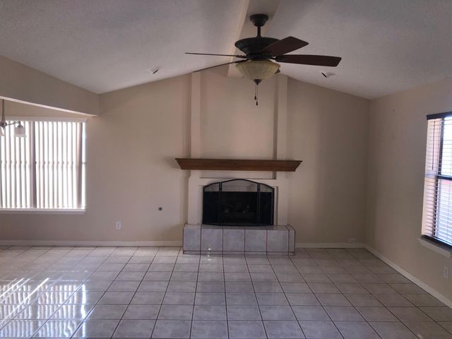 230 STERN Drive, El Paso, TX 79932