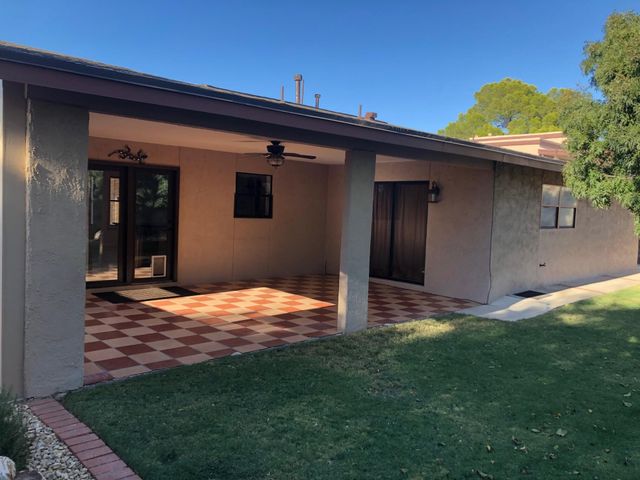 230 STERN Drive, El Paso, TX 79932