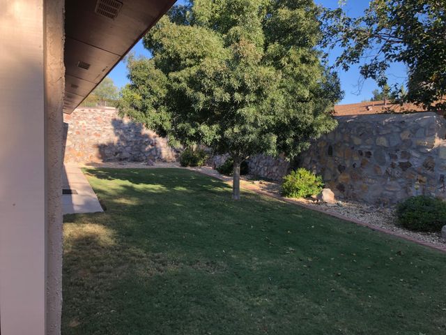 230 STERN Drive, El Paso, TX 79932