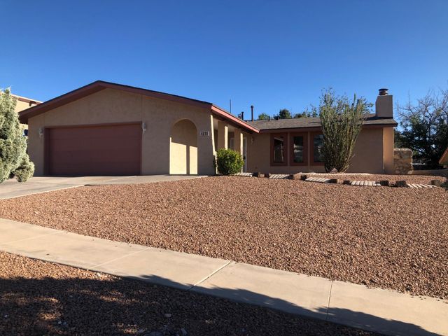 230 STERN Drive, El Paso, TX 79932